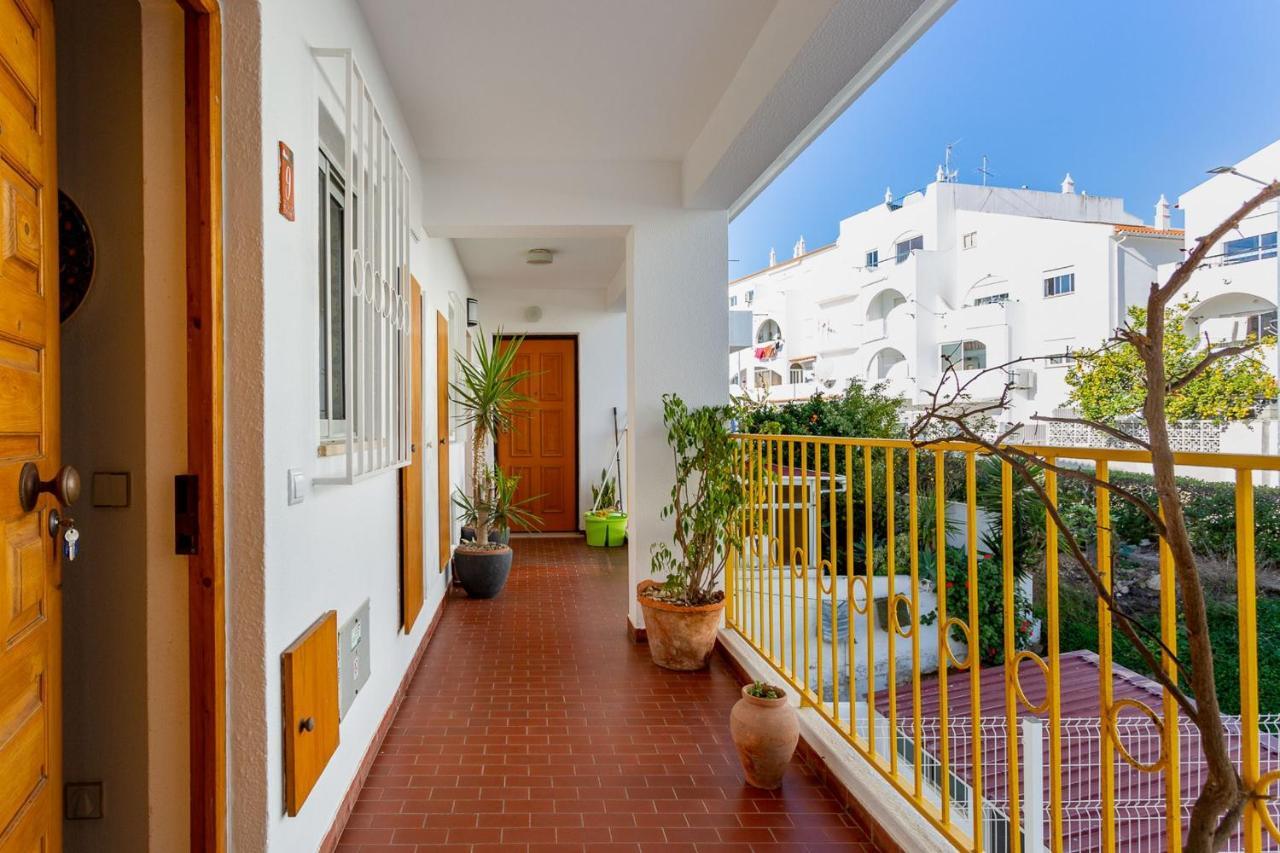 Typical T2 In Albufeira W/ Balcony By Lovelystay Exteriör bild